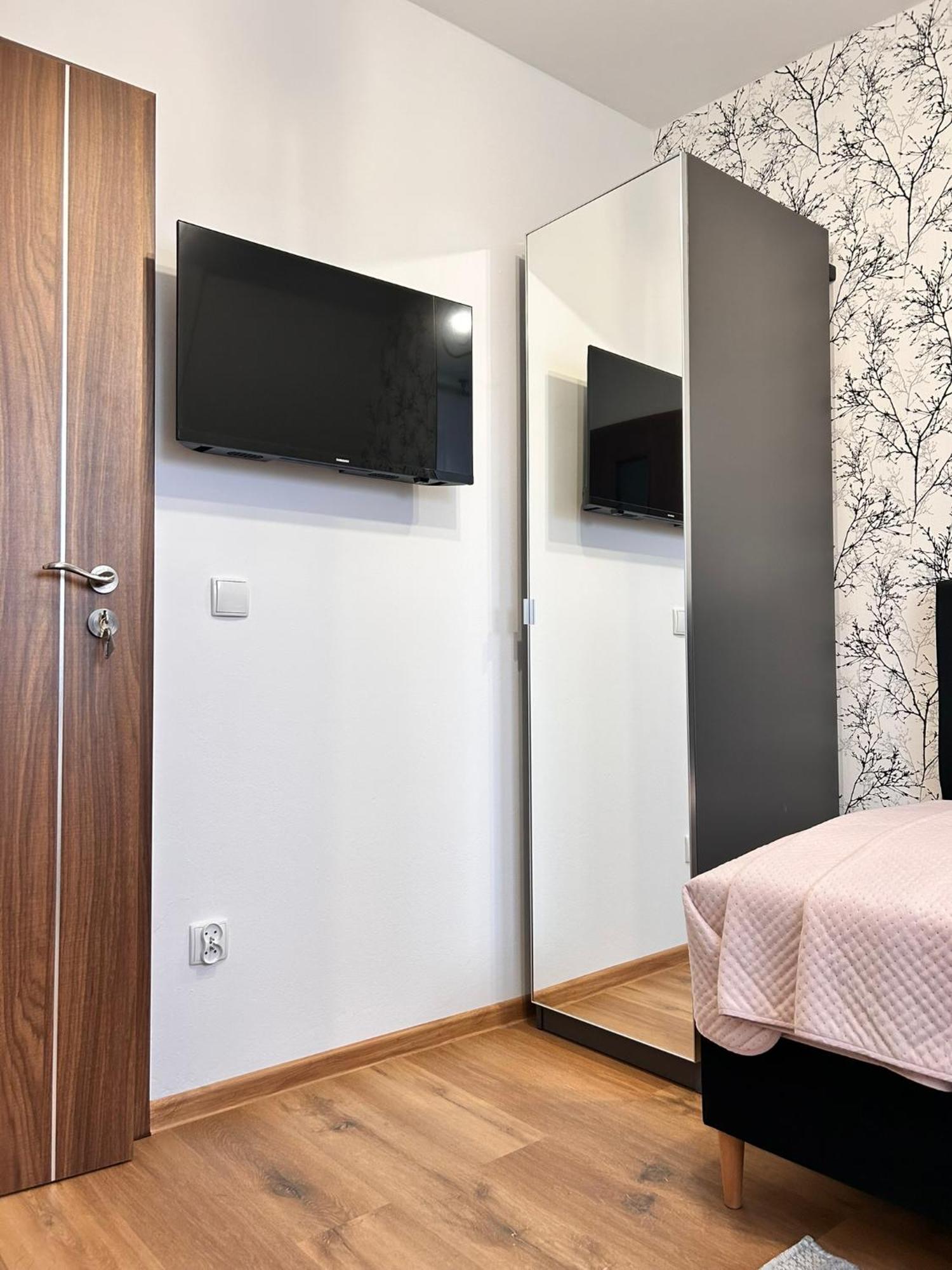 Przytulia Apartamenty I Pokoje Закопане Стая снимка